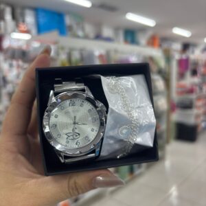 KIT RELÓGIO + PULSEIRA FEMININO A PROVA D'ÁGUA