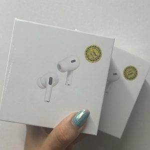 AIRPODS